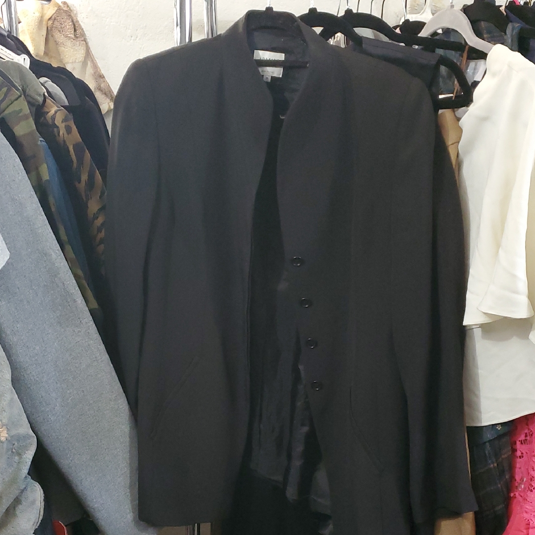 Sz 10 Armani Collezioni Black Button-Up Blazer